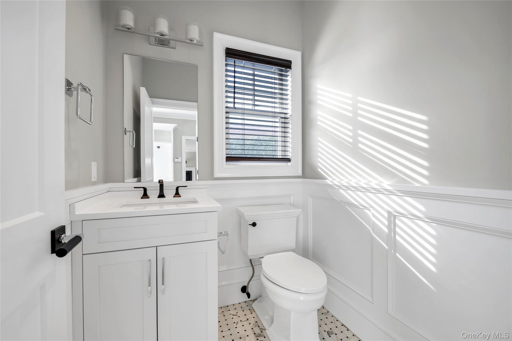 #12 photo, 36 Fenimore Avenue, Garden City , NY 11530