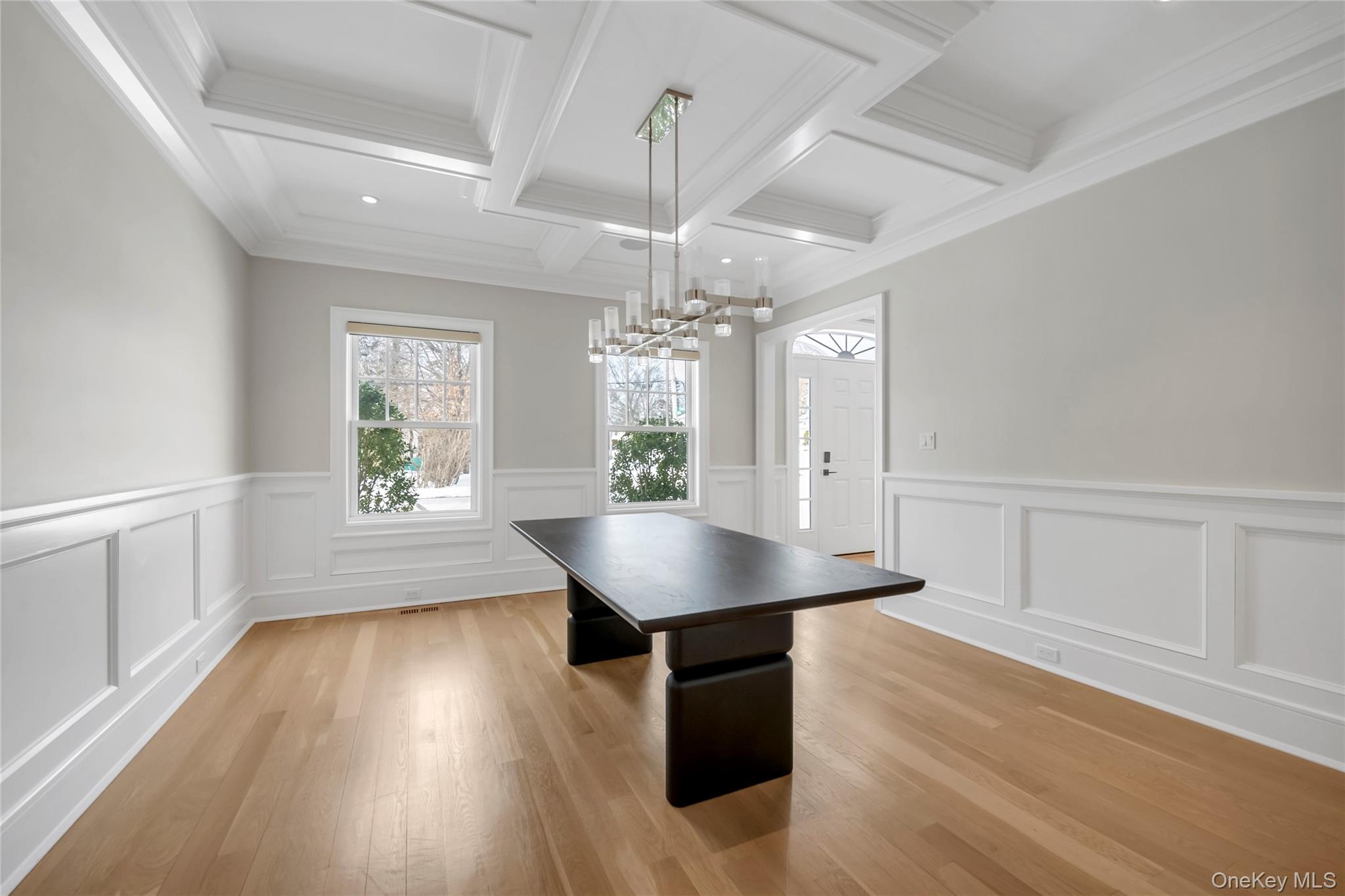 #4 photo, 36 Fenimore Avenue, Garden City , NY 11530