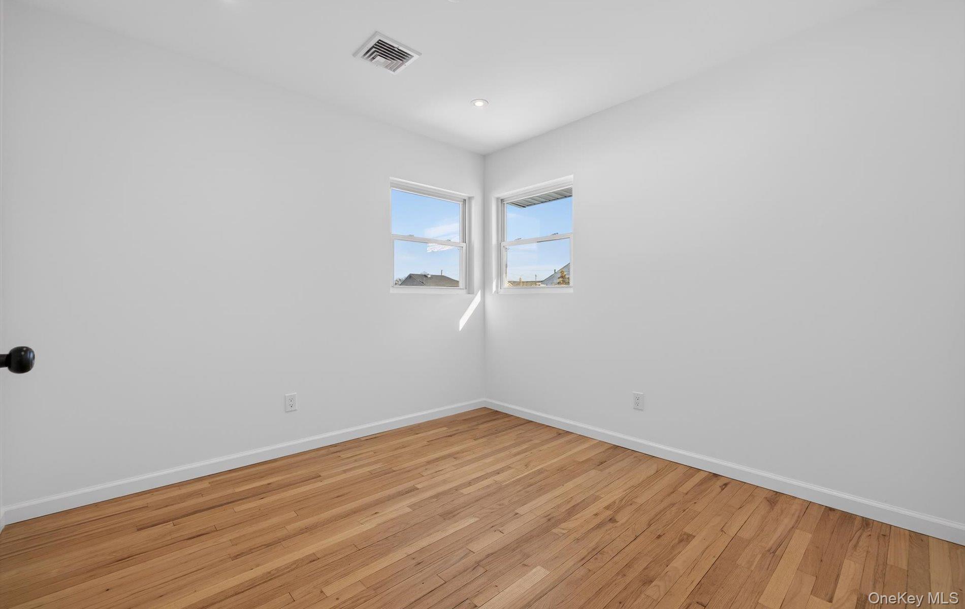 #19 photo, 2675 Anthony Avenue, Bellmore , NY 11710