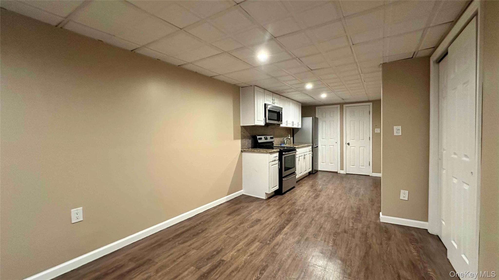 #4 photo, 320 New York Avenue, Huntington , NY 11743