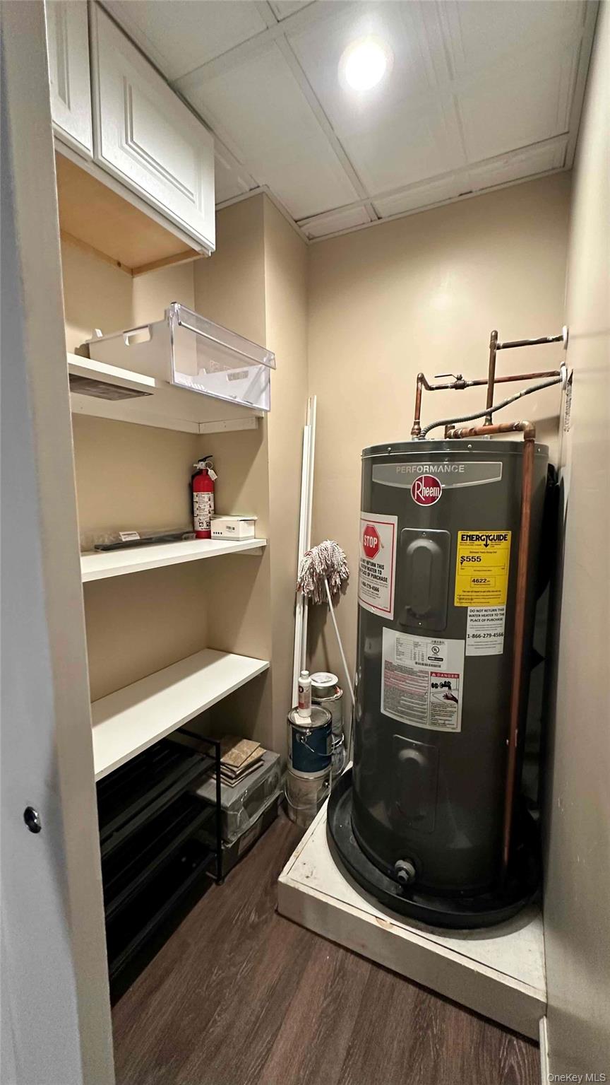 #7 photo, 320 New York Avenue, Huntington , NY 11743