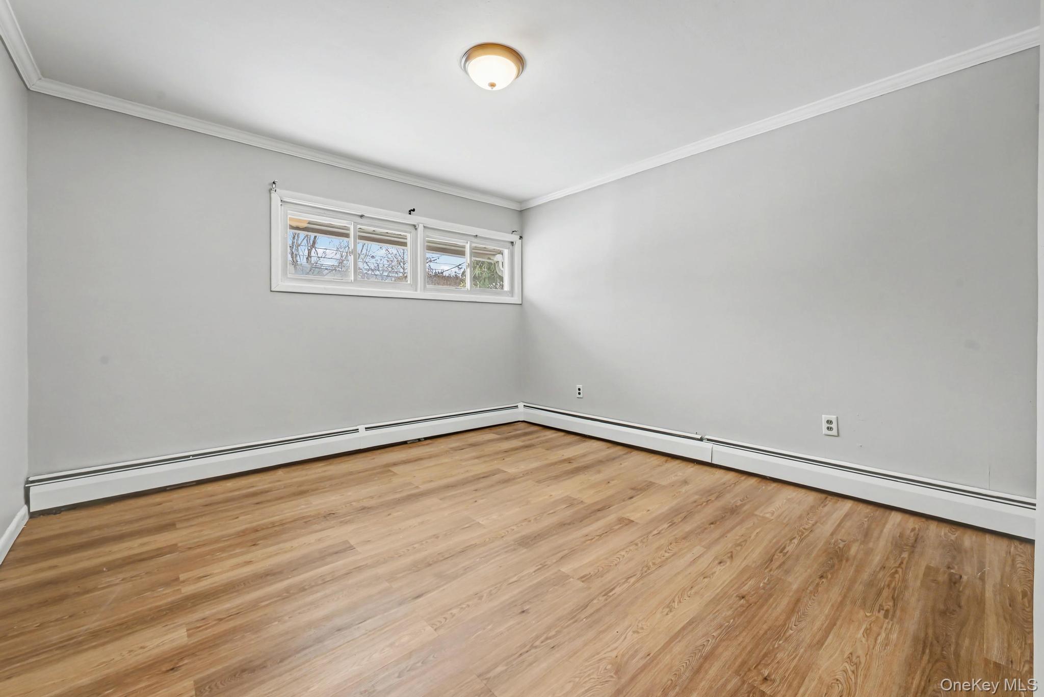 #11 photo, 23 Tiptop Lane, Hicksville , NY 11801