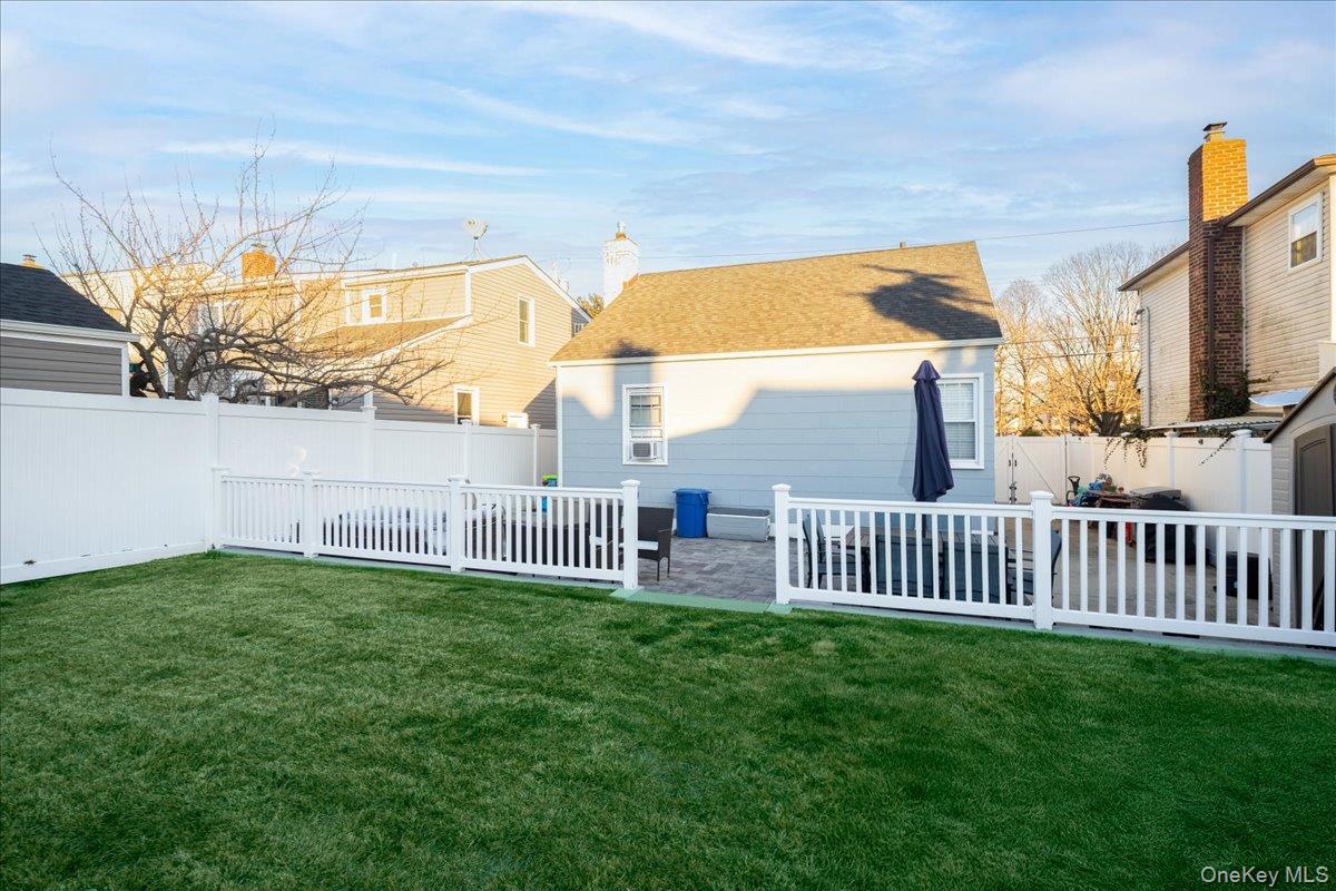 #18 photo, 238 Jefferson Street, Franklin Square , NY 11010