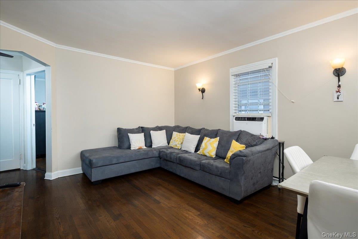 #3 photo, 238 Jefferson Street, Franklin Square , NY 11010