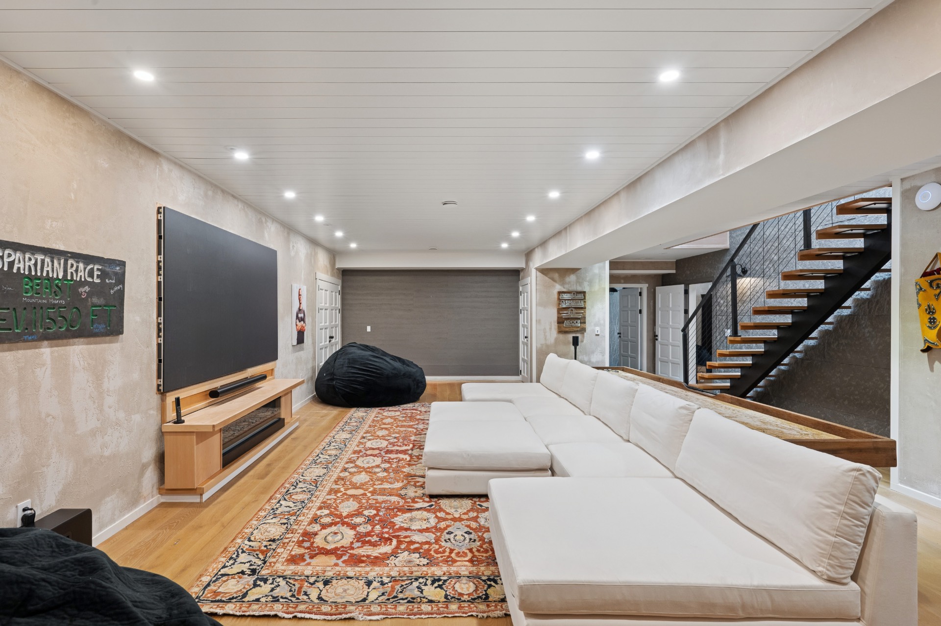 #22 photo, 113 S EDGEMERE ST, Саффолк ‖ Montauk , NY 11954