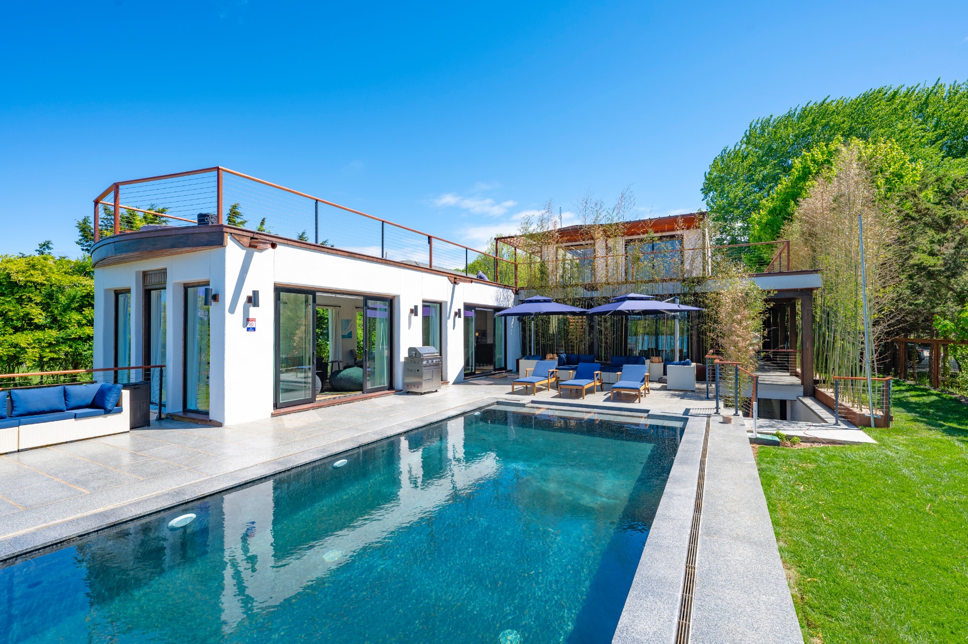 #41 photo, 113 S EDGEMERE ST, Саффолк ‖ Montauk , NY 11954