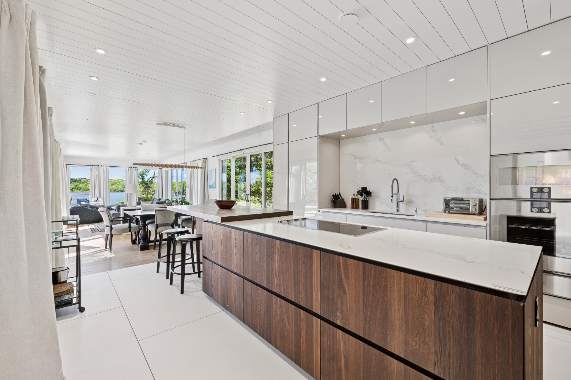 #5 photo, 113 S EDGEMERE ST, Саффолк ‖ Montauk , NY 11954