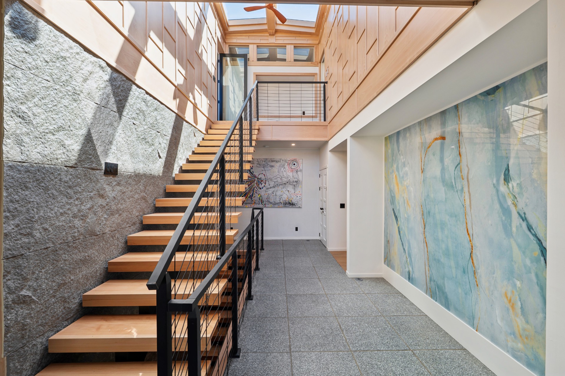 #8 photo, 113 S EDGEMERE ST, Саффолк ‖ Montauk , NY 11954