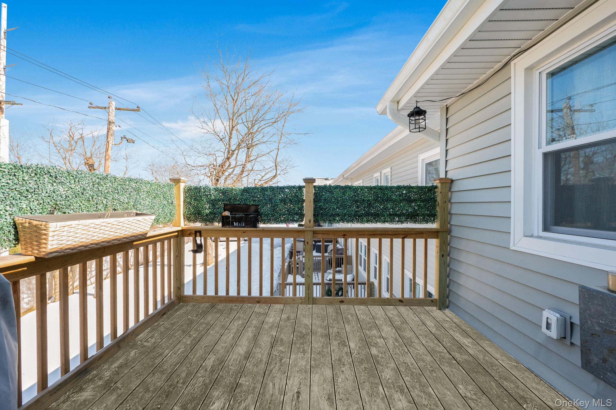 #4 photo, 41 Arch Lane, Islip , NY 11751