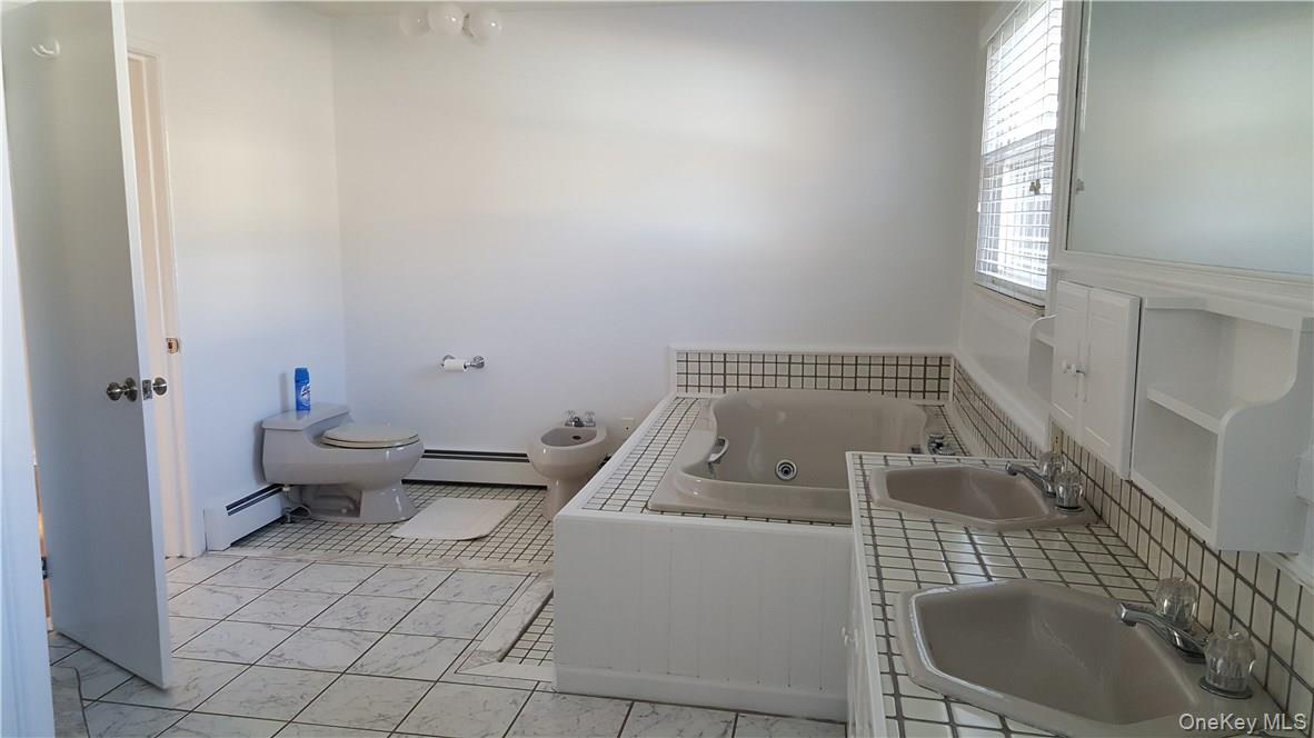 #12 photo, 137 BETHLEHEM Road, New Windsor , NY 12553