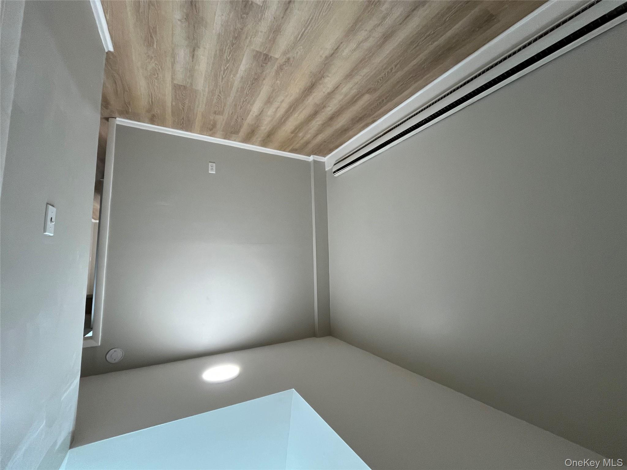 #13 photo, 201 Main Street, Maybrook , NY 12543