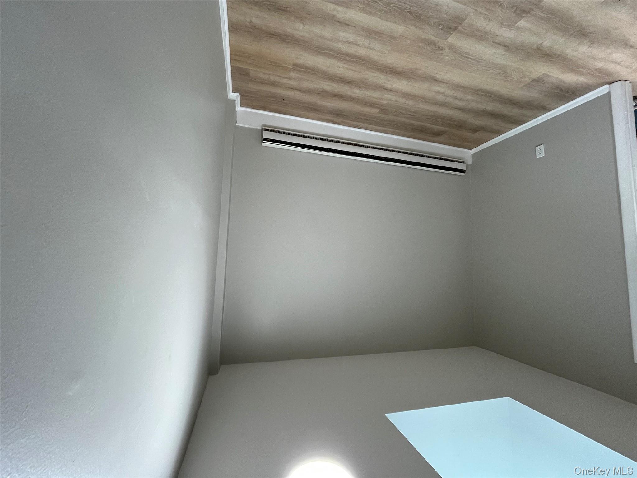 #14 photo, 201 Main Street, Maybrook , NY 12543