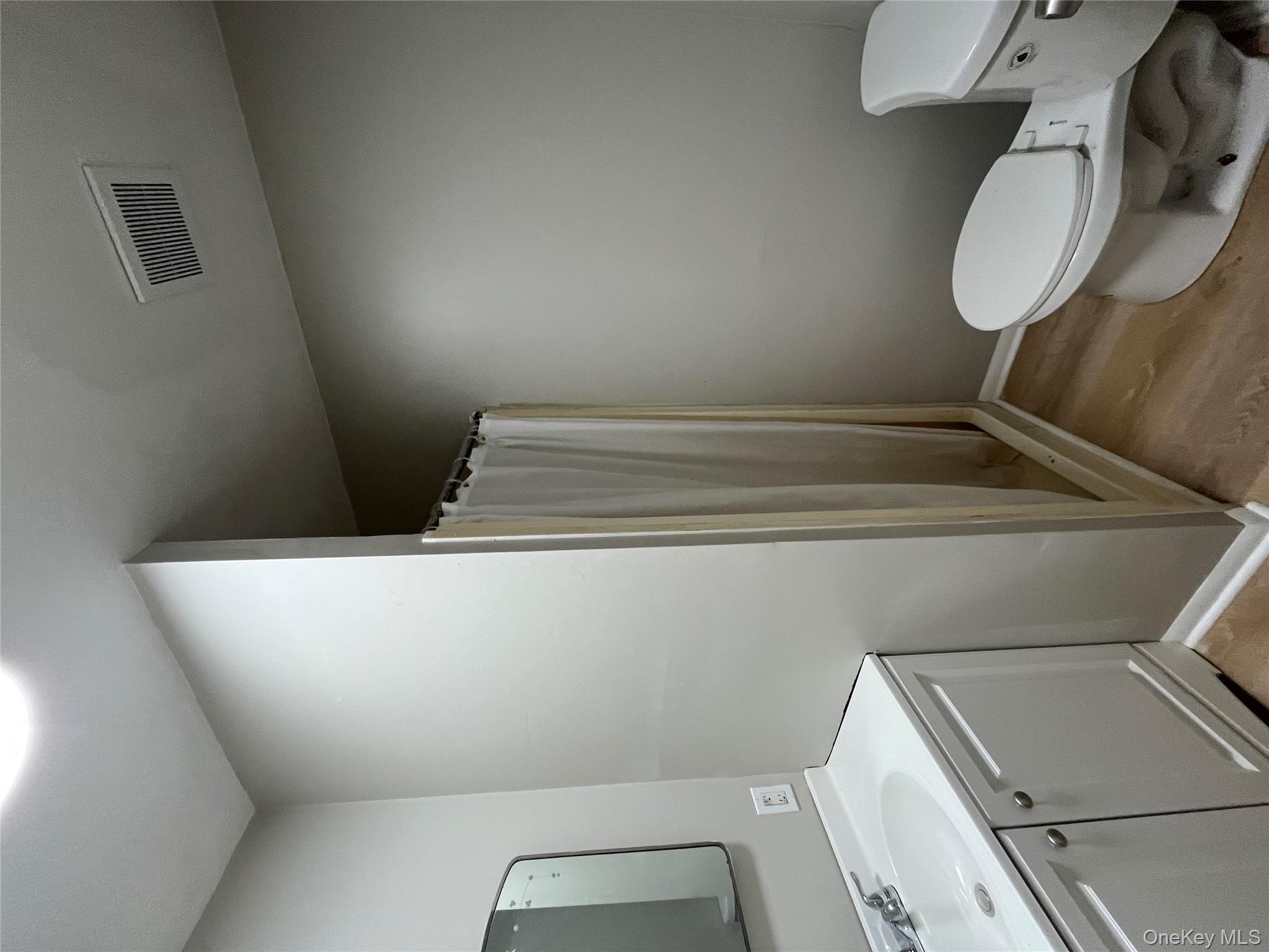 #5 photo, 201 Main Street, Maybrook , NY 12543