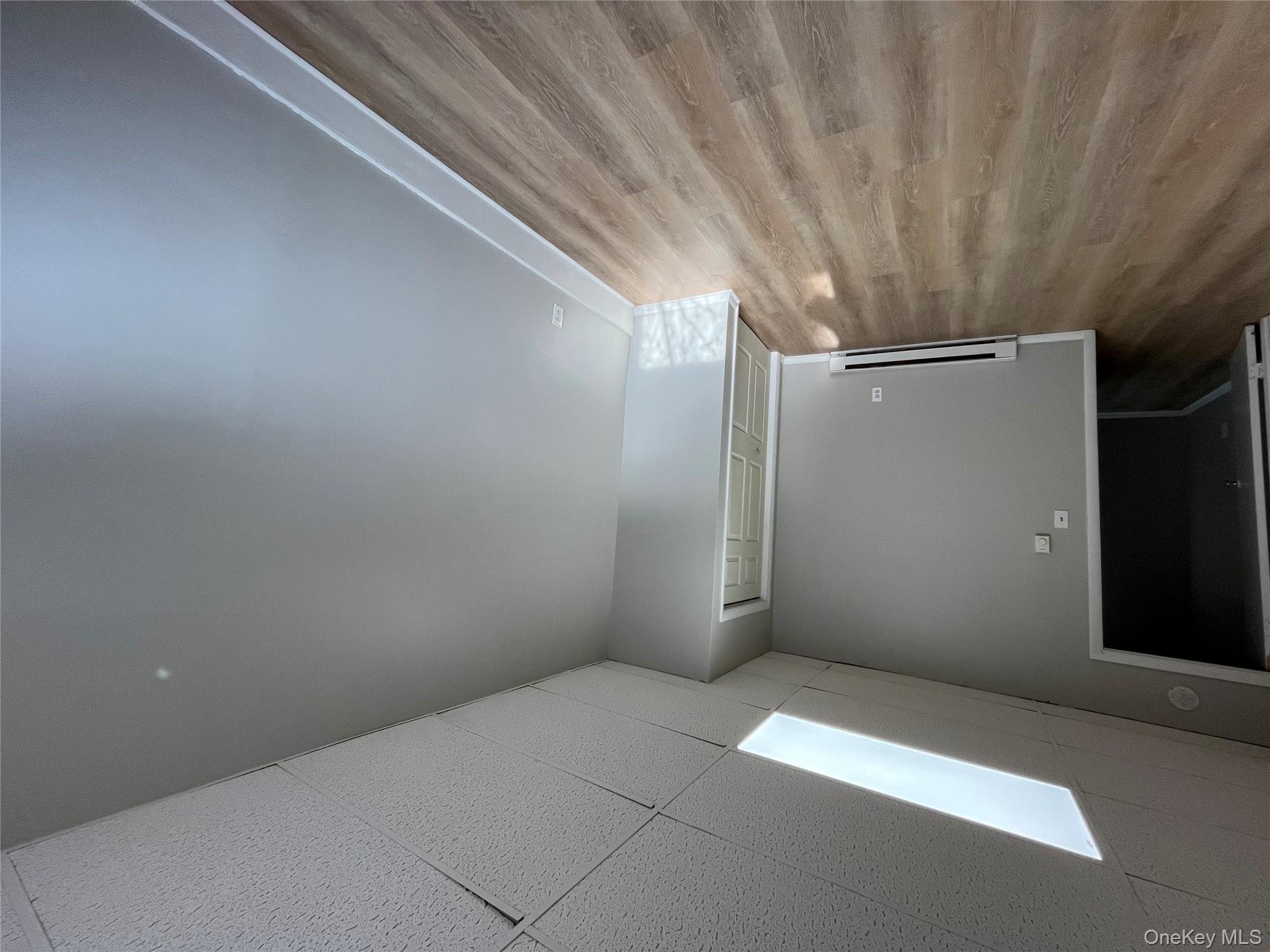 #7 photo, 201 Main Street, Maybrook , NY 12543