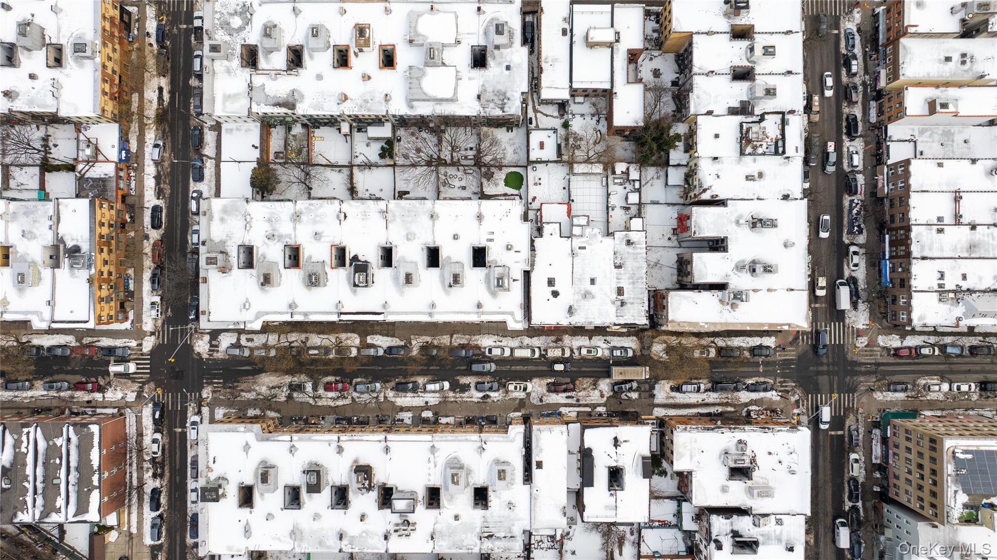 #13 photo, 1816 Woodbine Street, Куинс ‖ Ridgewood , NY 11385