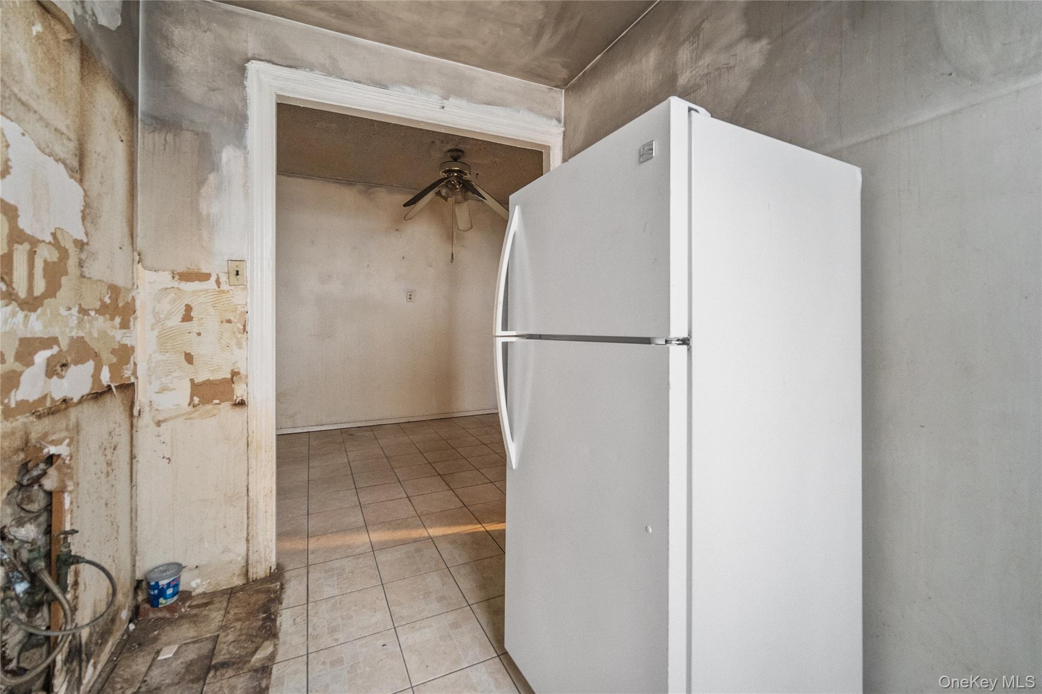 #8 photo, 3348 Fenton Avenue, Bronx , NY 10469