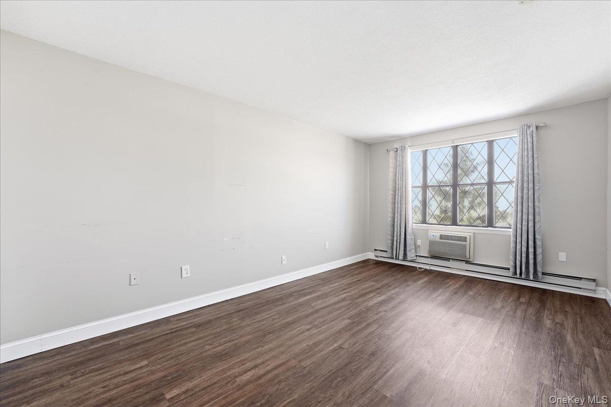 #10 photo, 478 Sierra Vista Lane, Valley Cottage , NY 10989