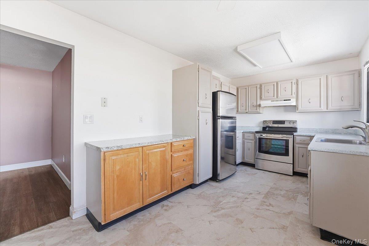 #7 photo, 478 Sierra Vista Lane, Valley Cottage , NY 10989