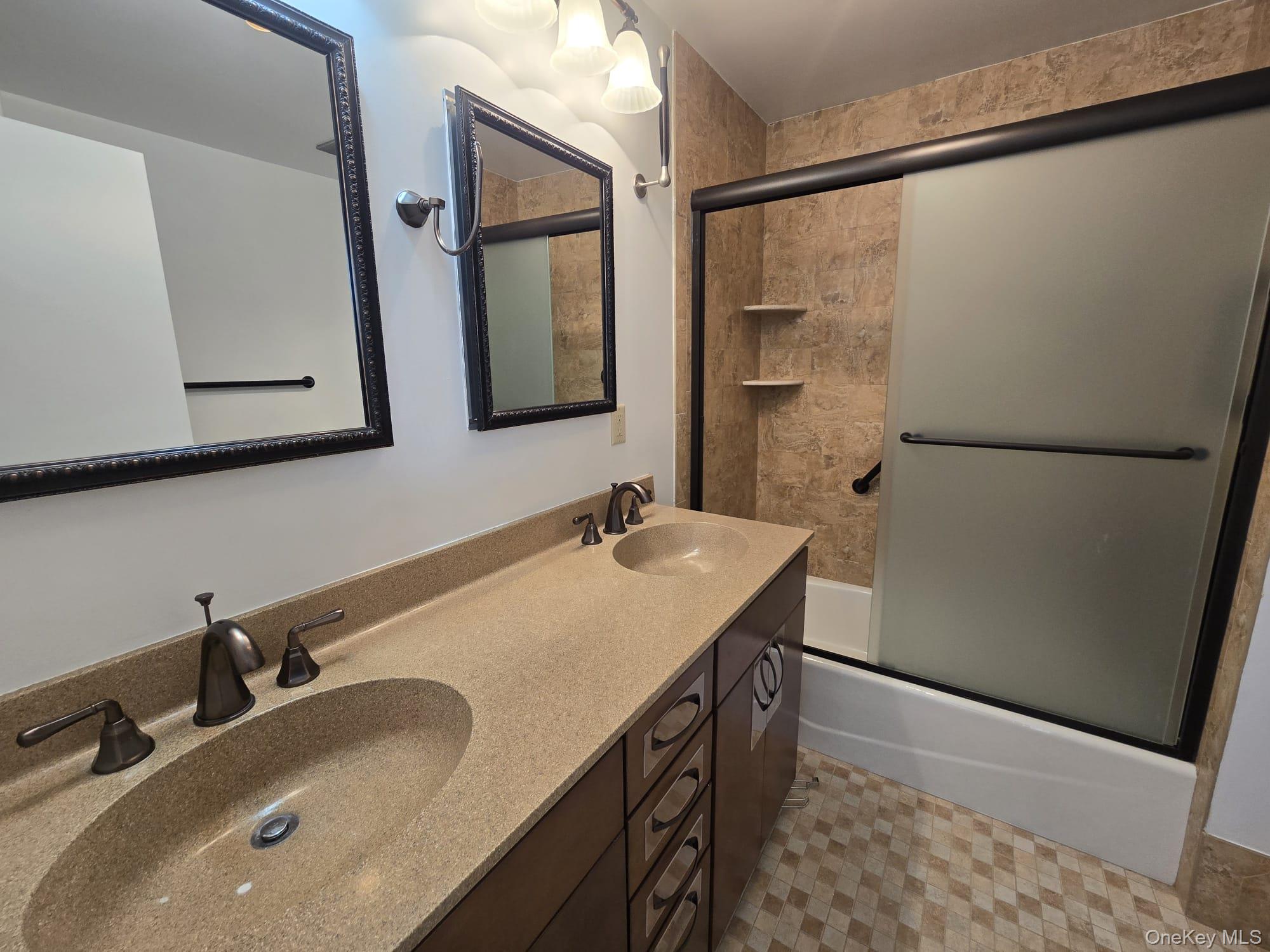 #10 photo, 10 Chestnut Drive, Pomona , NY 10970