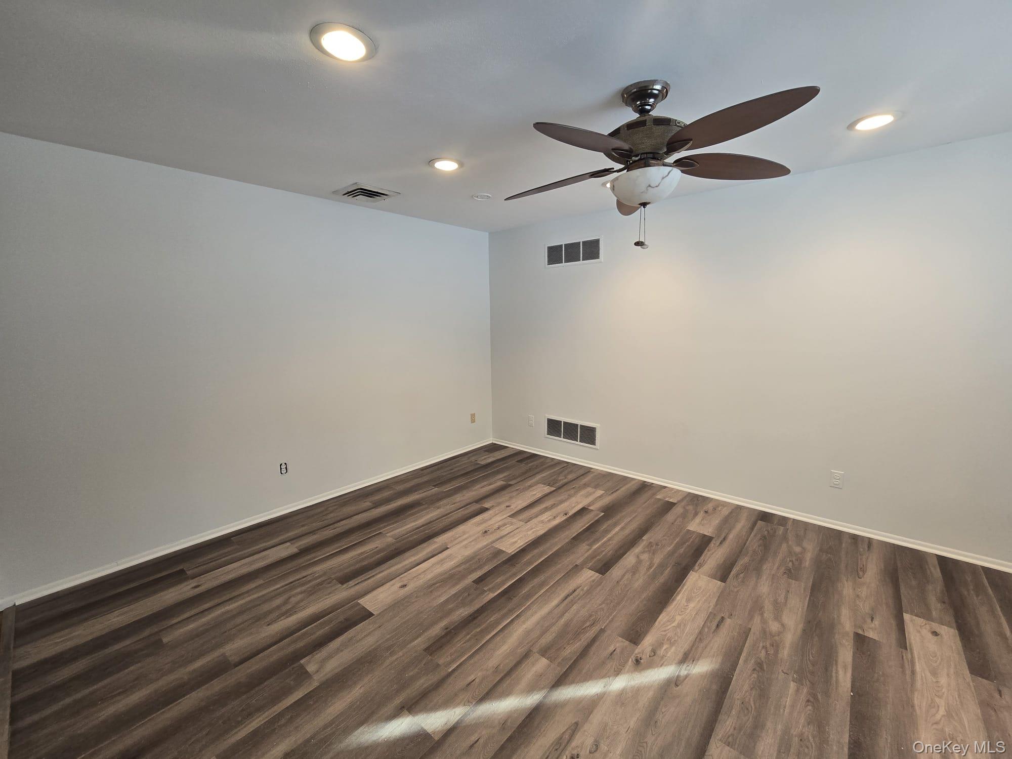 #5 photo, 10 Chestnut Drive, Pomona , NY 10970