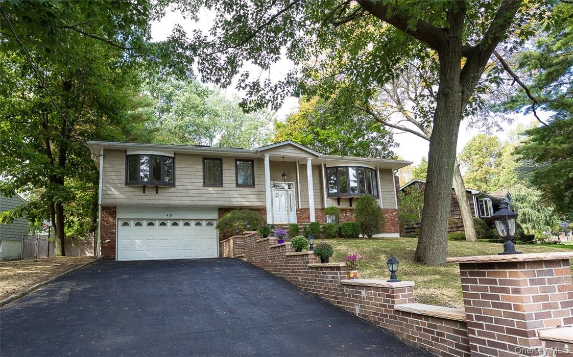 #1 photo, 49 Soulice Place, 纽约州 New Rochelle , NY 10804