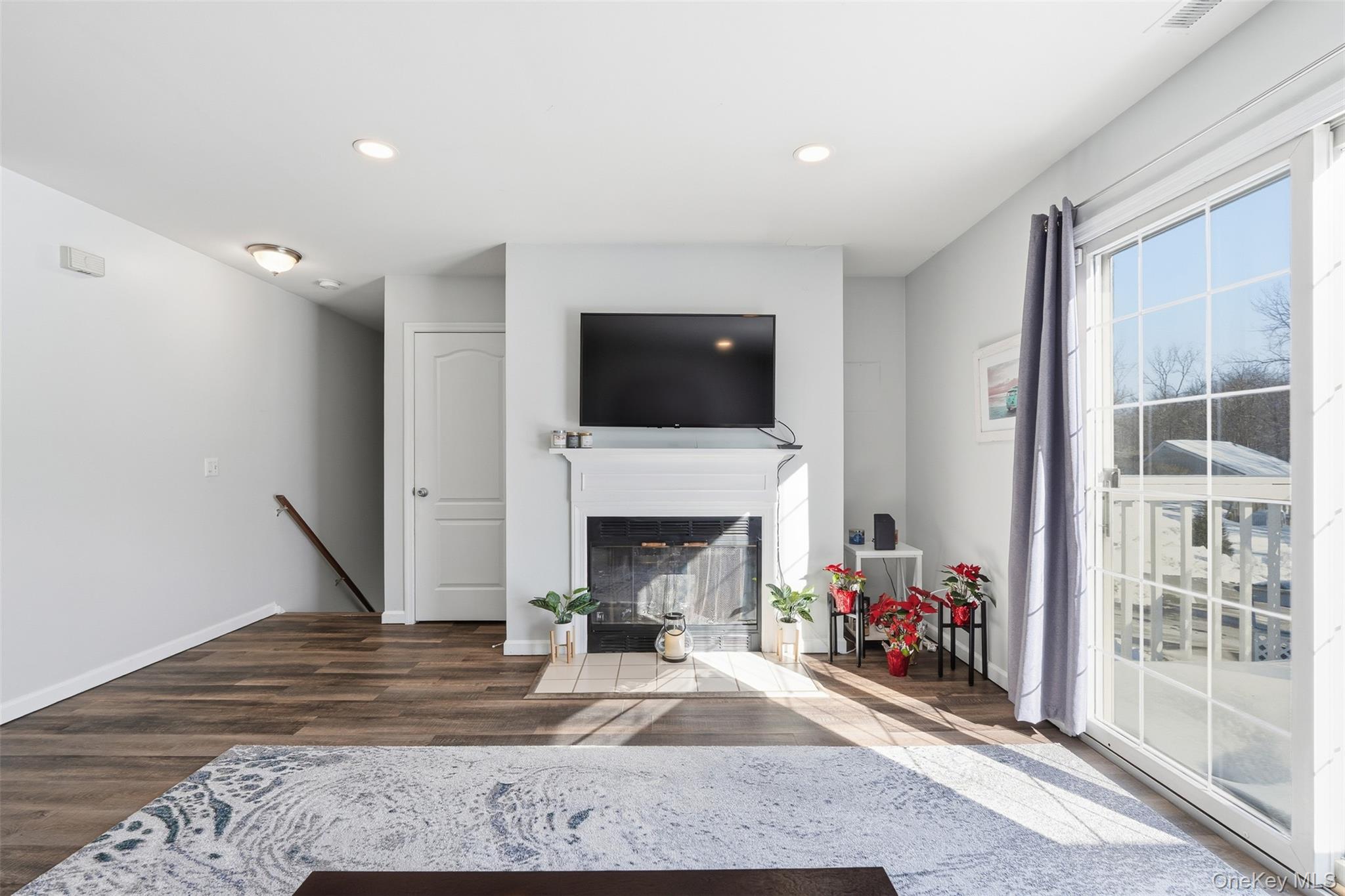 #3 photo, 708 Chestnut Drive, Carmel , NY 10512