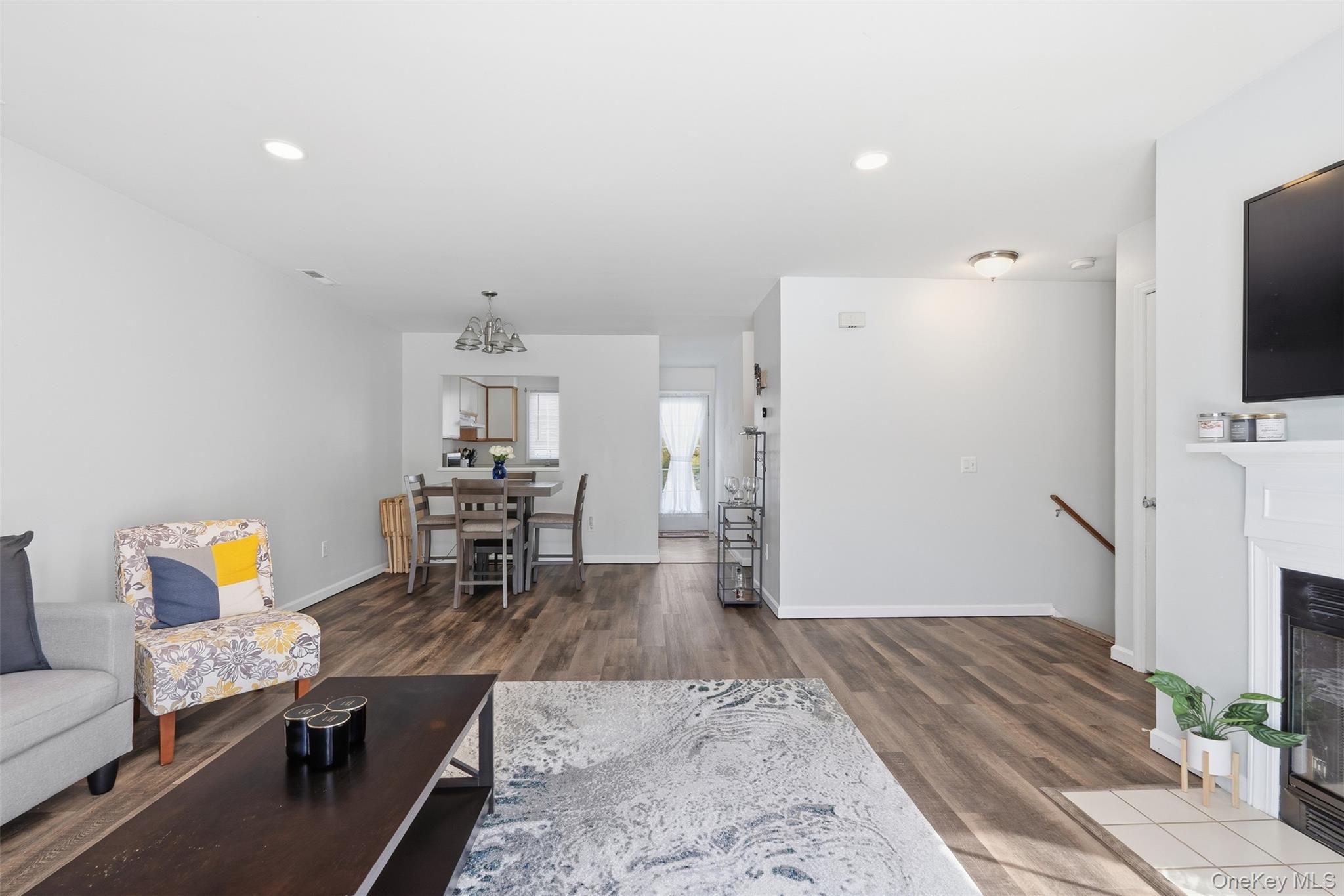 #4 photo, 708 Chestnut Drive, Carmel , NY 10512