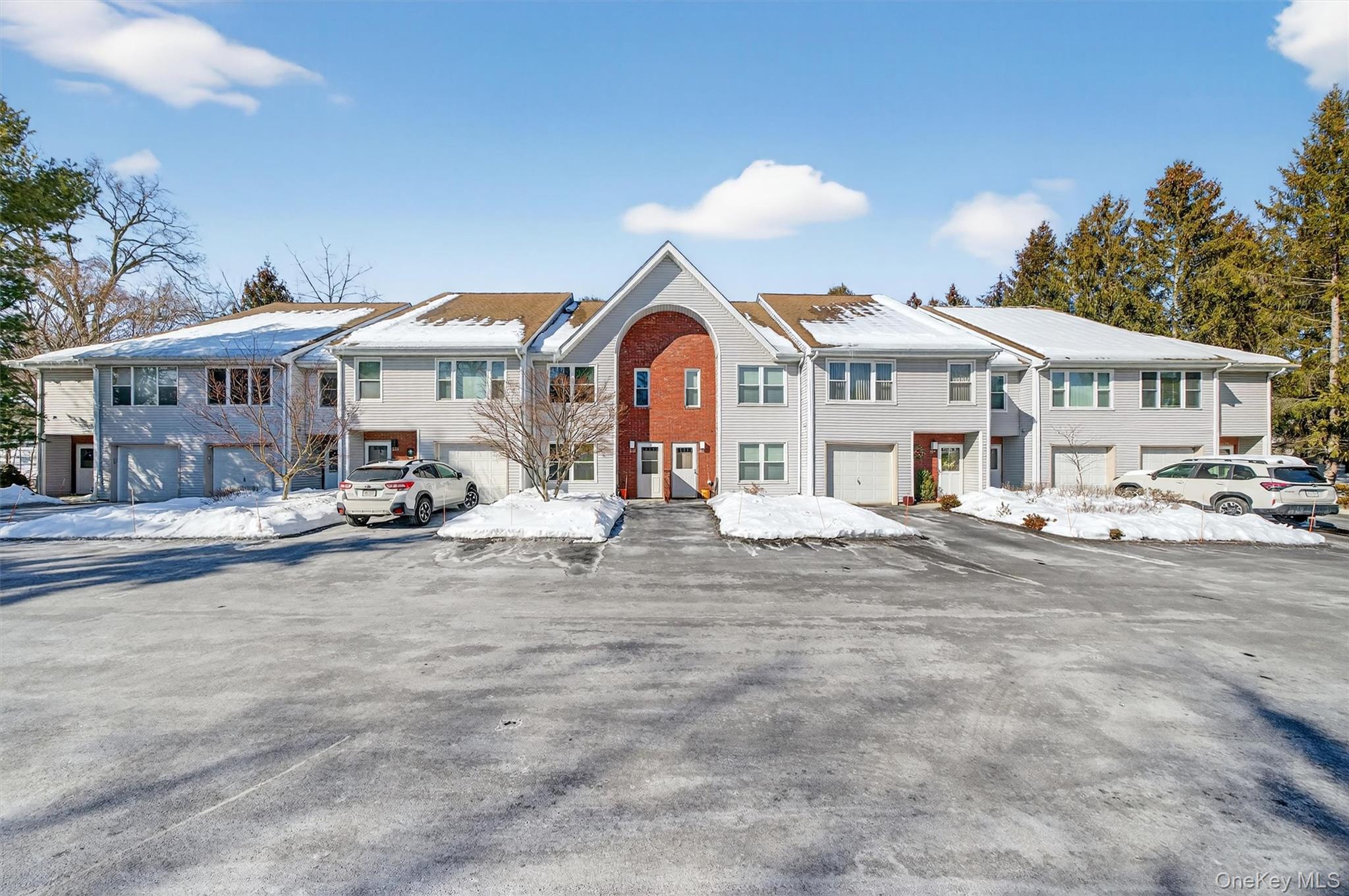 #1 photo, 227 Deer Ct Drive, Middletown , NY 10940