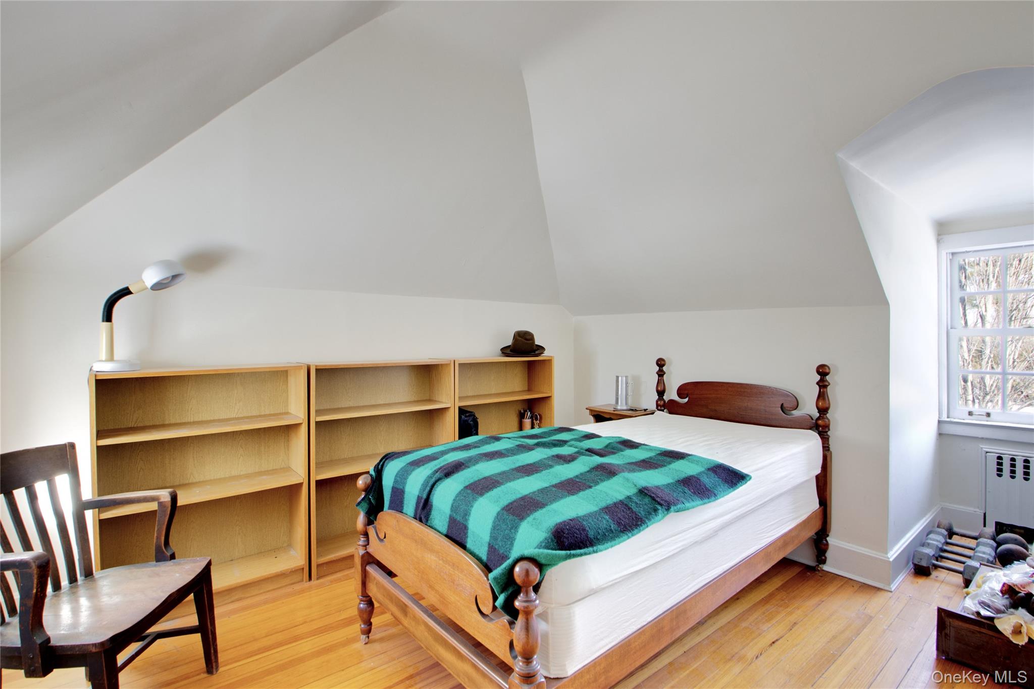 #20 photo, 6 Emmet Place, Garden City , NY 11530