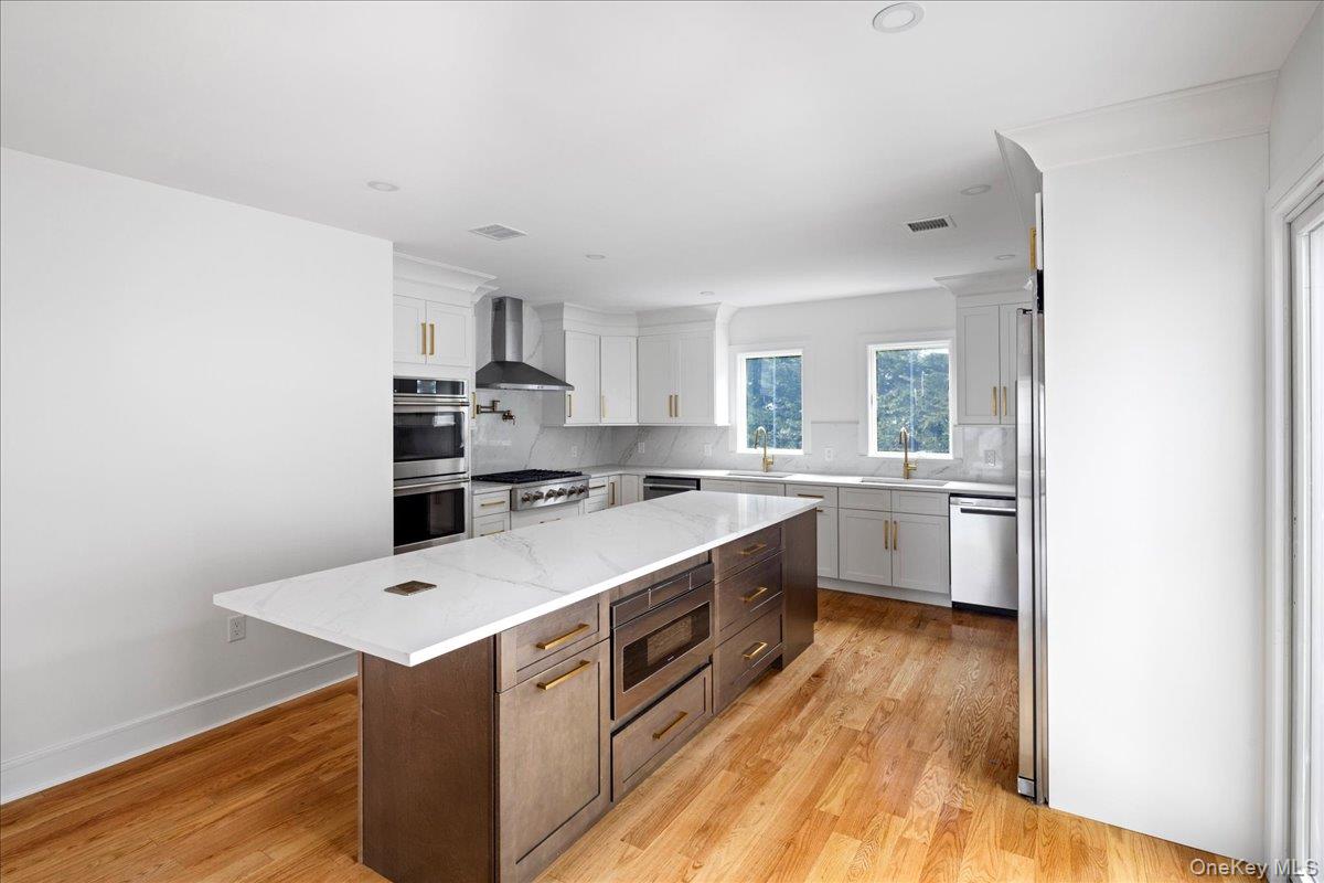 #11 photo, 949 Midway, Woodmere , NY 11598