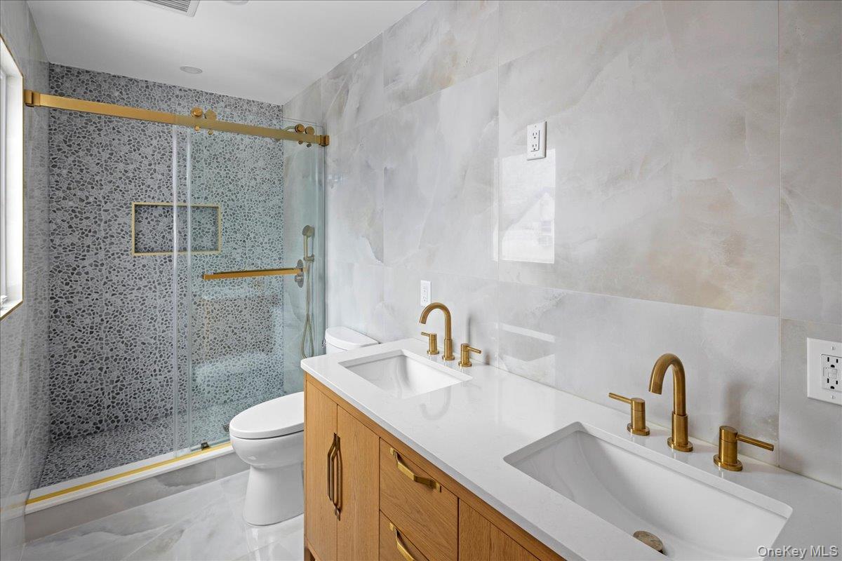 #19 photo, 949 Midway, Woodmere , NY 11598