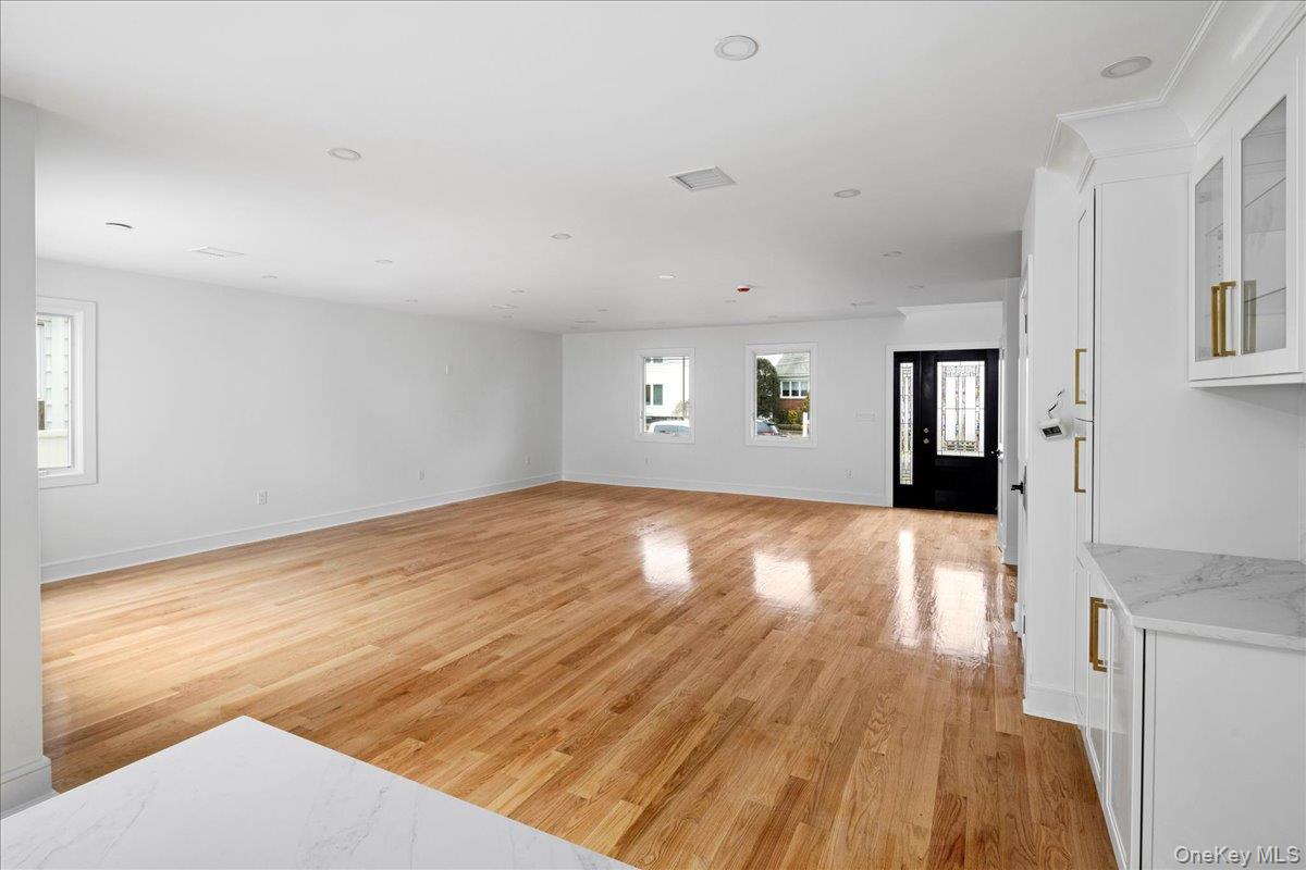 #6 photo, 949 Midway, Woodmere , NY 11598