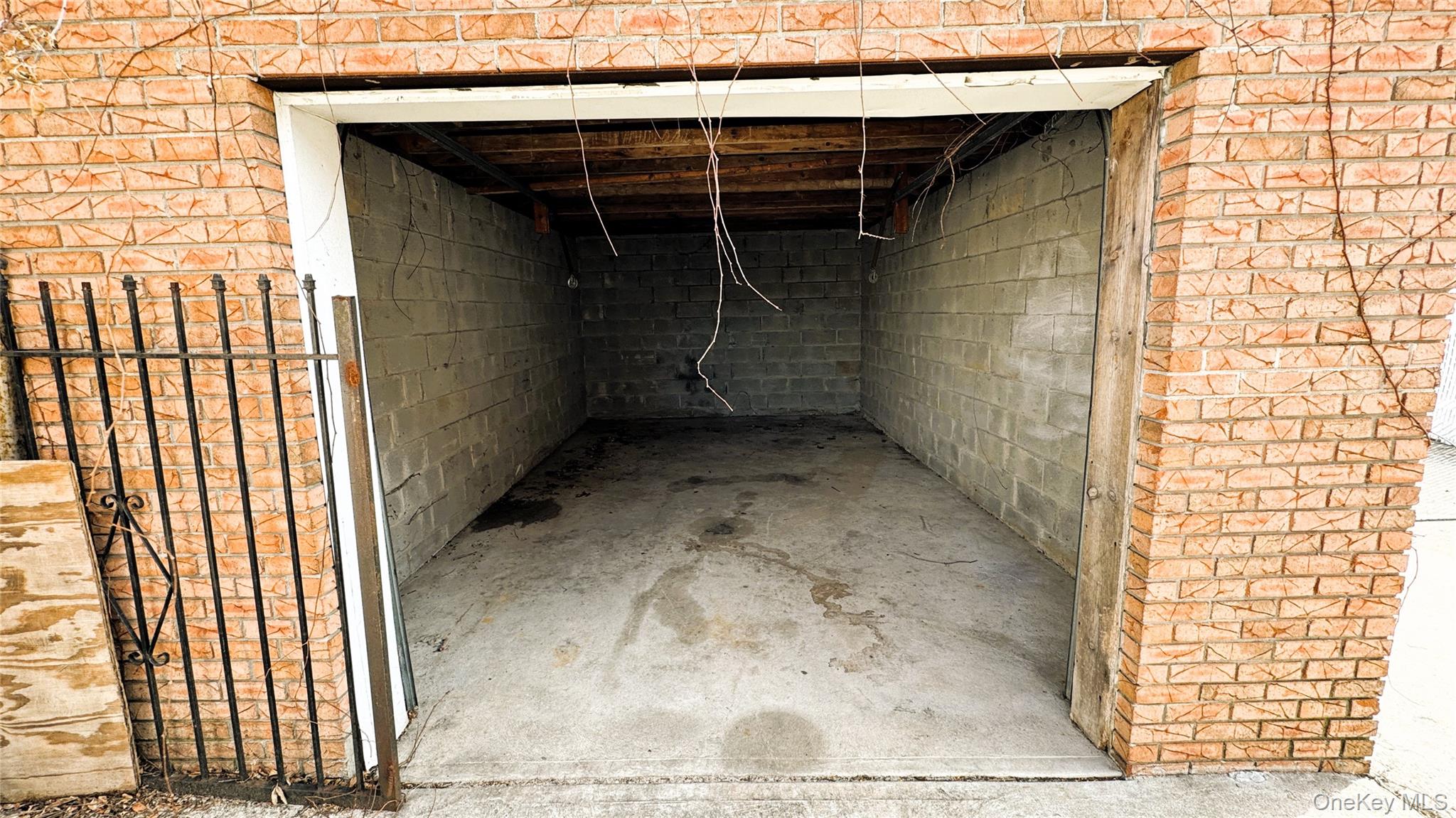 #4 photo, 150-17 125th Street, קווינס South Ozone Park , NY 11420