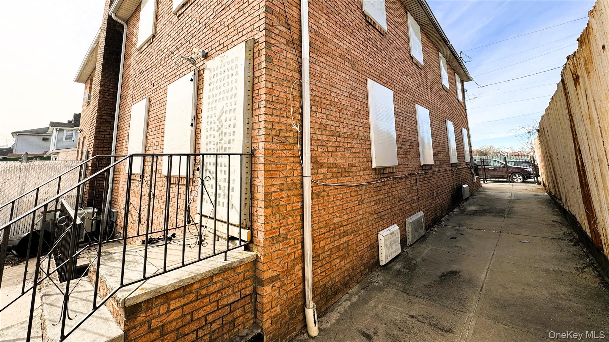 #7 photo, 150-17 125th Street, קווינס South Ozone Park , NY 11420