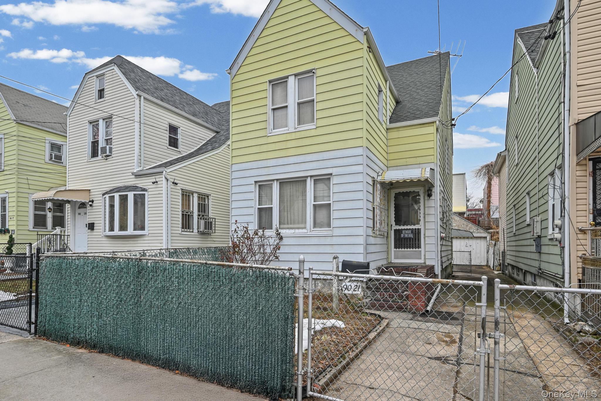 #1 photo, 90-21 184th Place, Hollis , NY 11423