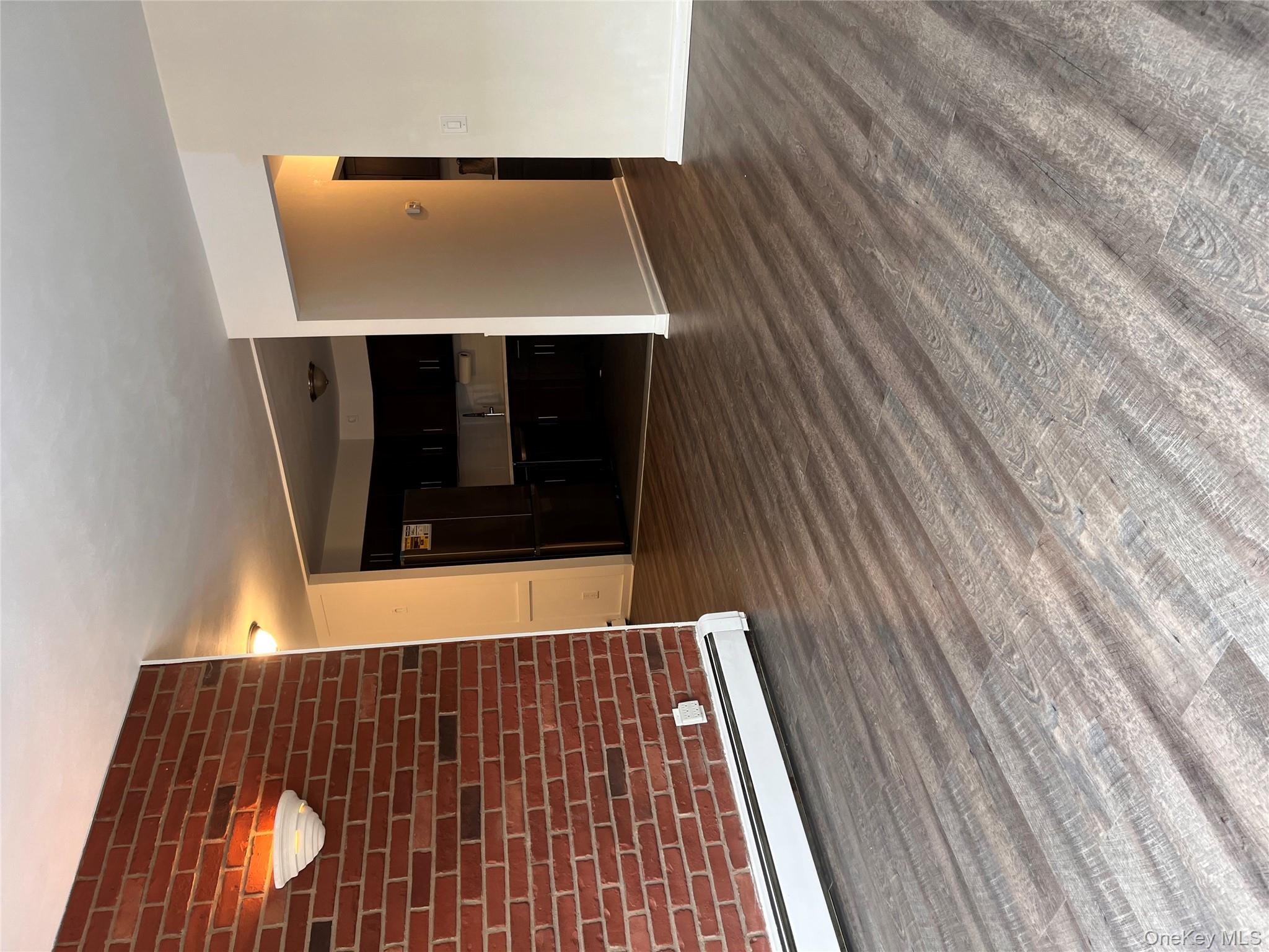 #3 photo, 25-59 46th Street, Куинс ‖ Astoria , NY 11103