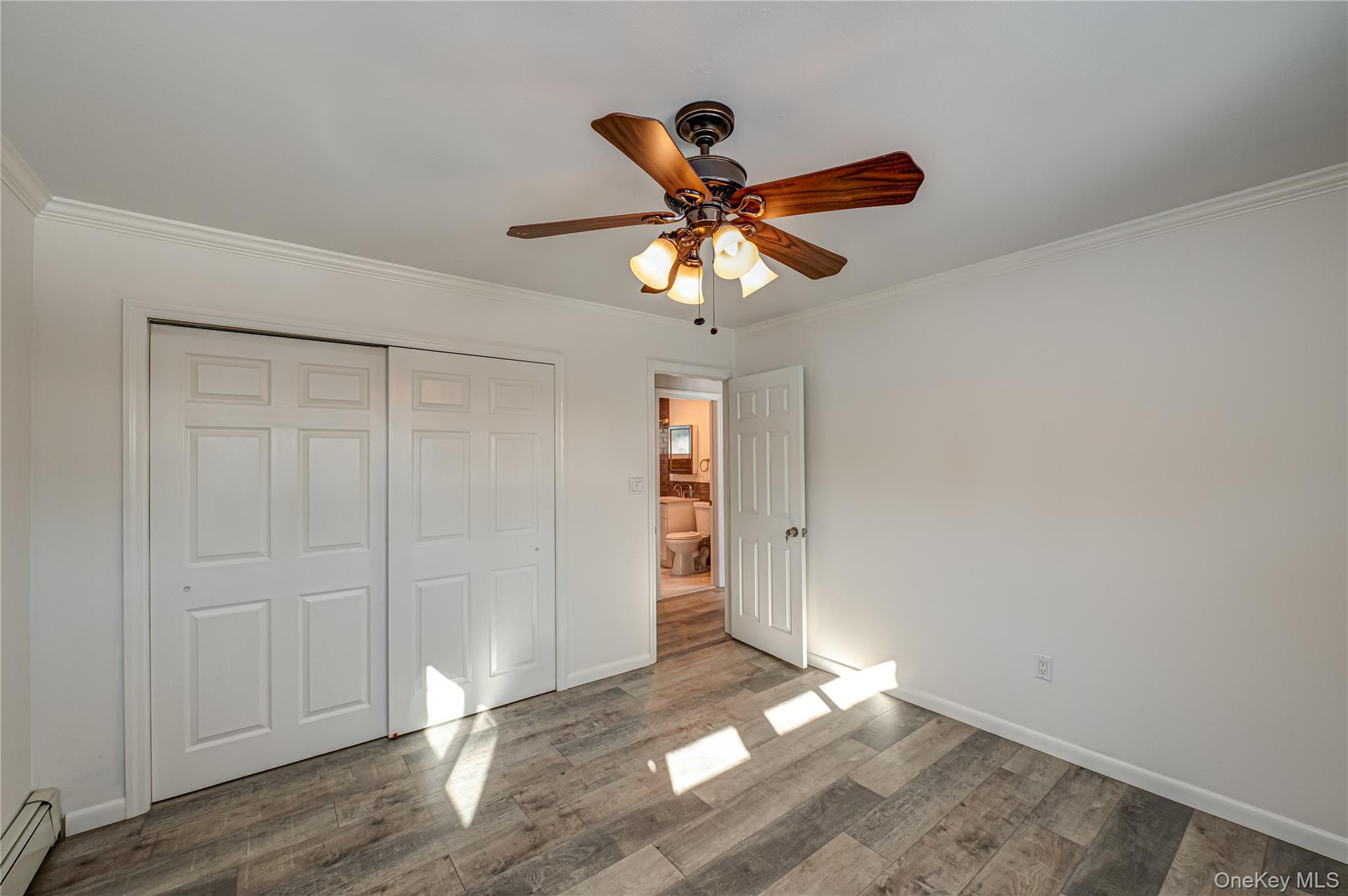 #15 photo, 16 Sleepy Lane, Нассау ‖ Hicksville , NY 11801