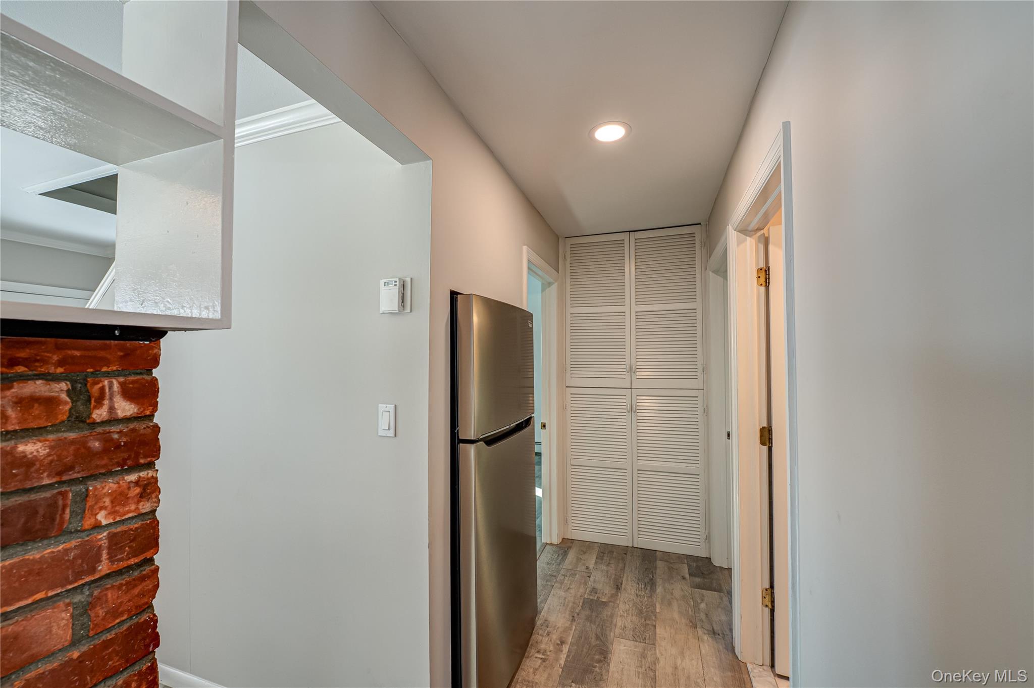 #9 photo, 16 Sleepy Lane, Нассау ‖ Hicksville , NY 11801