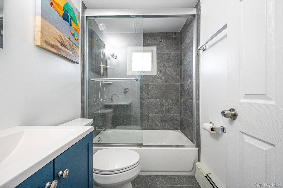 #26 photo, 6 Rugby Drive, सफ़ोक काउंटी Shirley , NY 11967