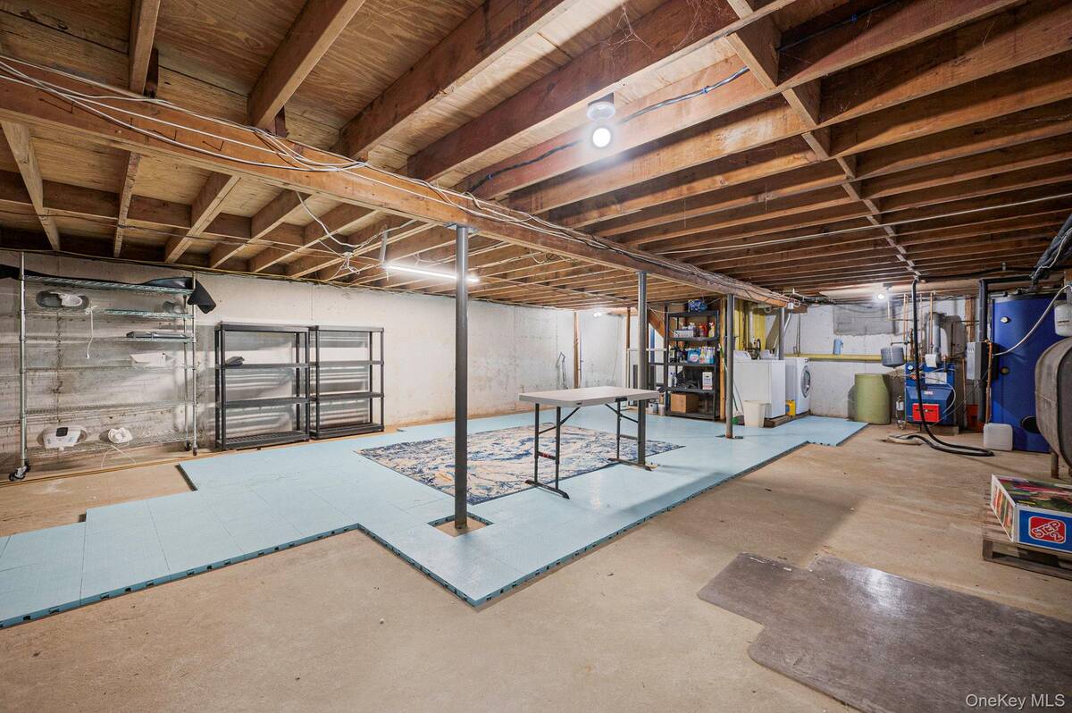 #28 photo, 6 Rugby Drive, सफ़ोक काउंटी Shirley , NY 11967