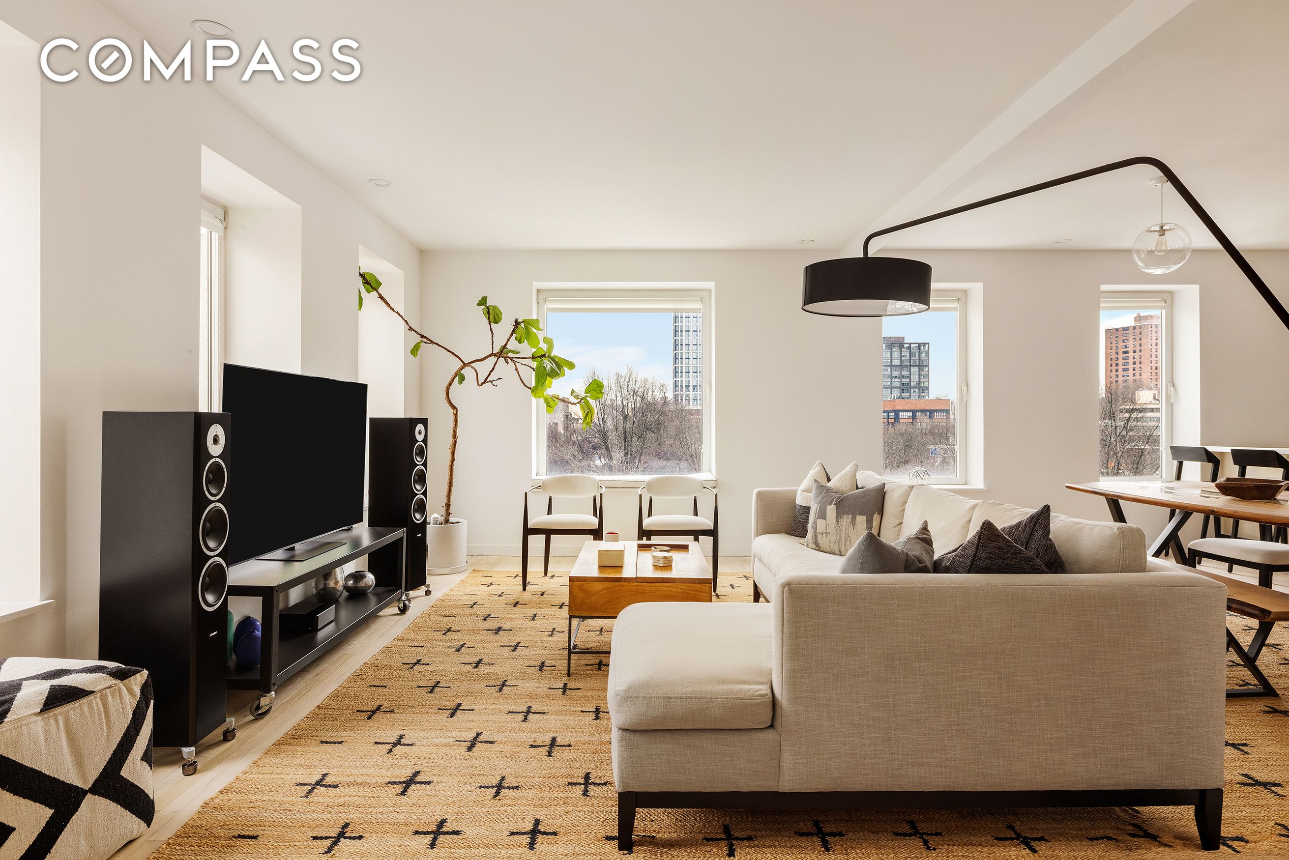 #1 photo, 180 S 4th Street, הברונקס Williamsburg , NY 11211