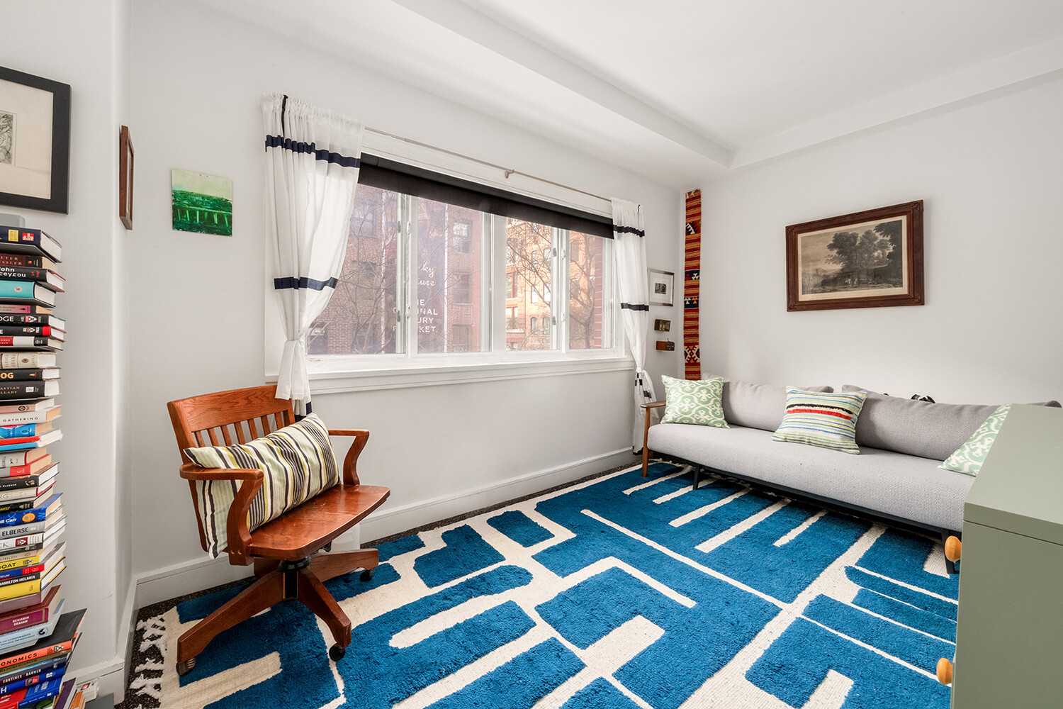 #8 photo, 123 BAXTER Street, Chinatown , NY 10013