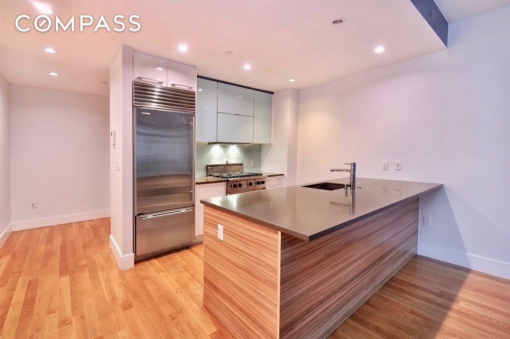 #7 photo, 117 W 123rd Street, Harlem , NY 10027