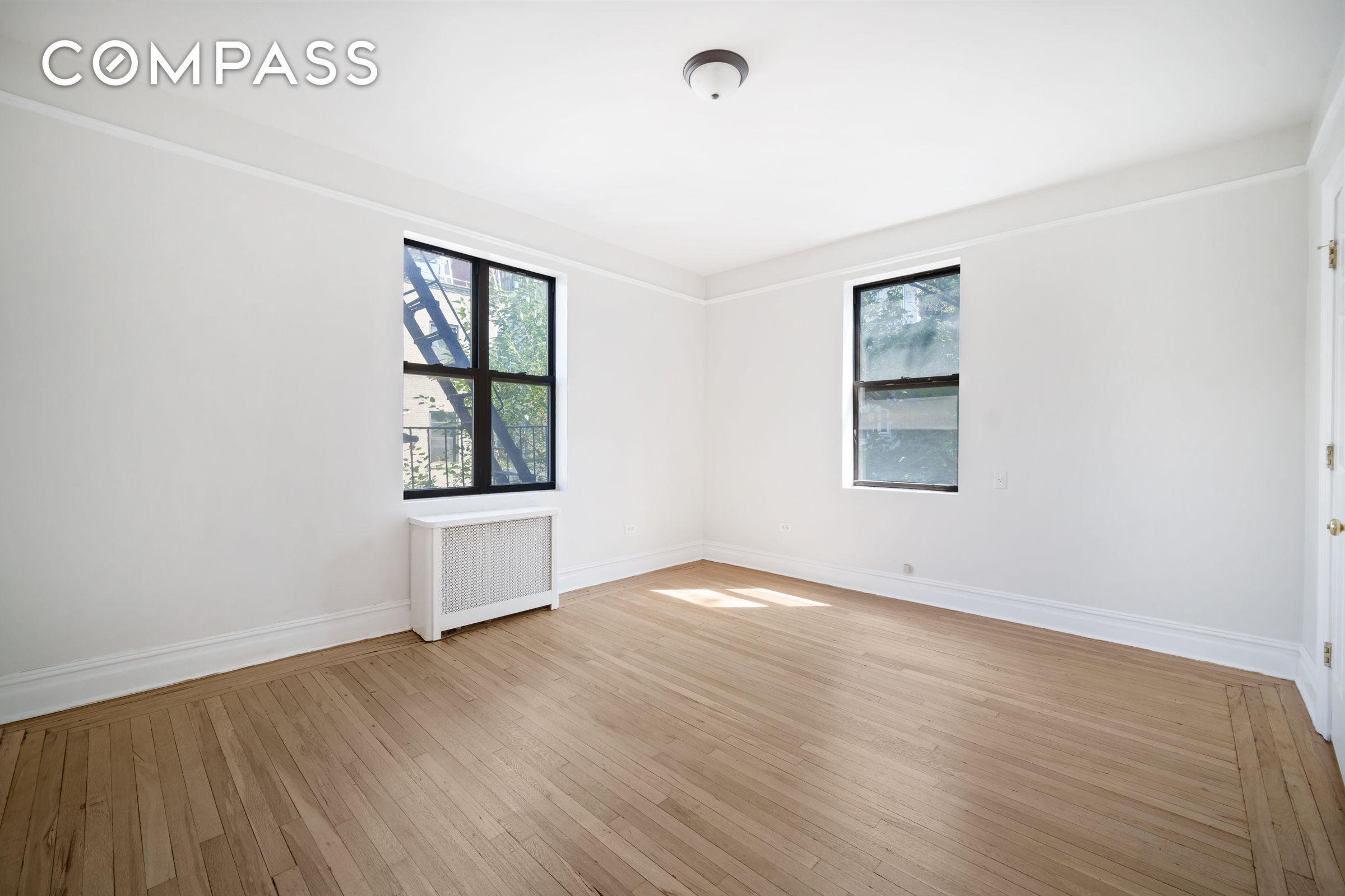 #7 photo, 690 Riverside Drive, Hamilton Heights , NY 10031