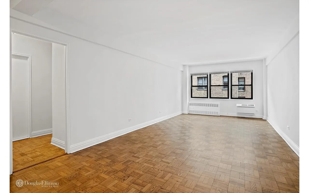 #3 photo, New York City, Lenox Hill , NY 10021