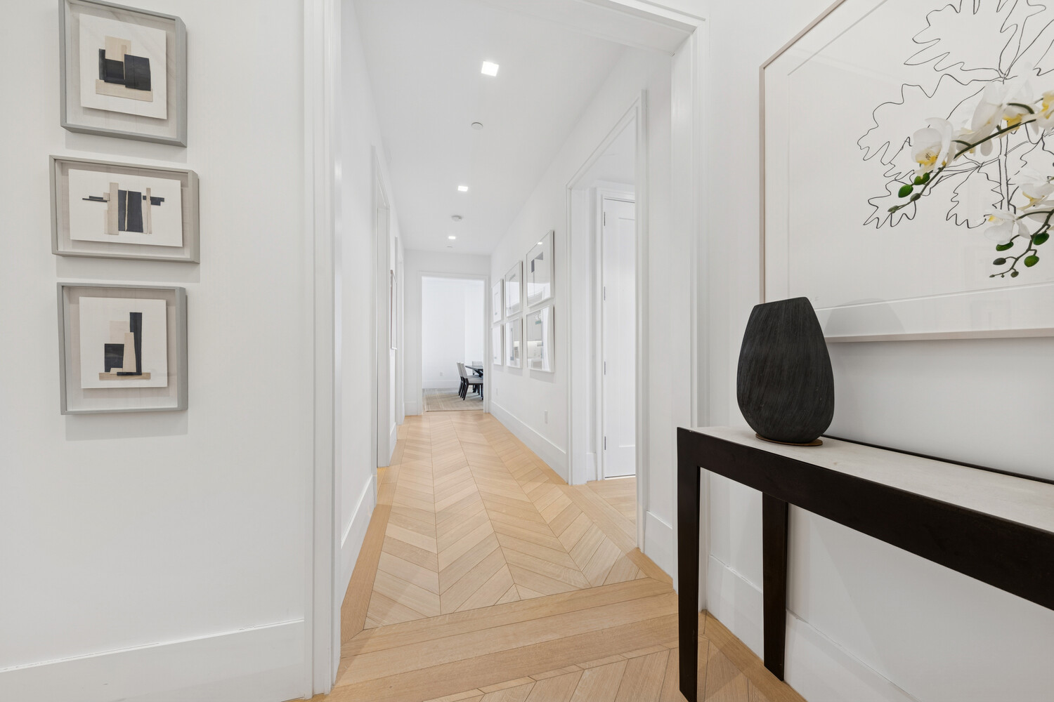 #18 photo, 200 E 83RD Street, मैनहटन Yorkville , NY 10028