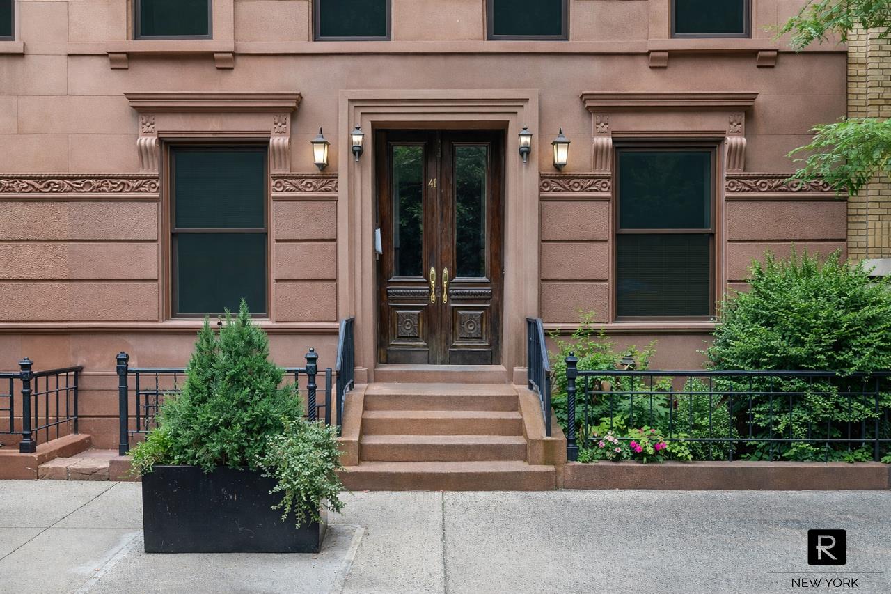 #9 photo, 41 Jane Street, Манхэттен ‖ West Village , NY 10014