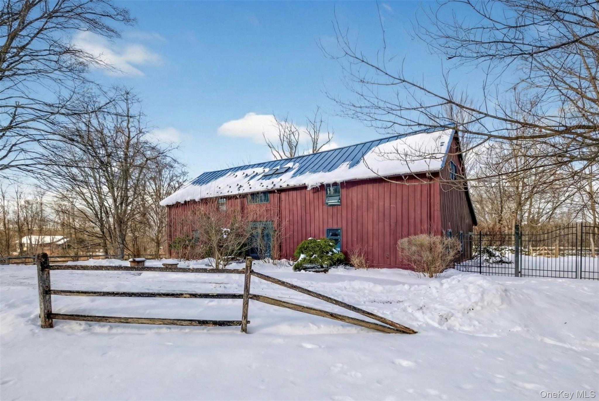 #1 photo, 101 Drake Road, Pleasant Valley , NY 12569