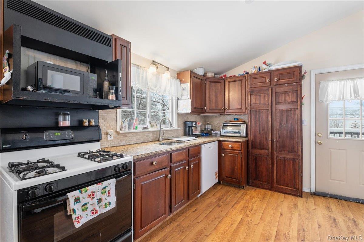 #4 photo, 4 Beachway Drive, Holmes , NY 12531