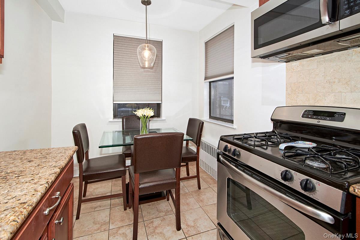 #7 photo, 142 Garth Road, Scarsdale , NY 10583